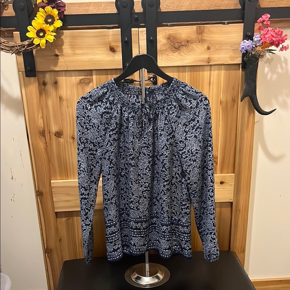 GAP Navy Floral Women's Blouse